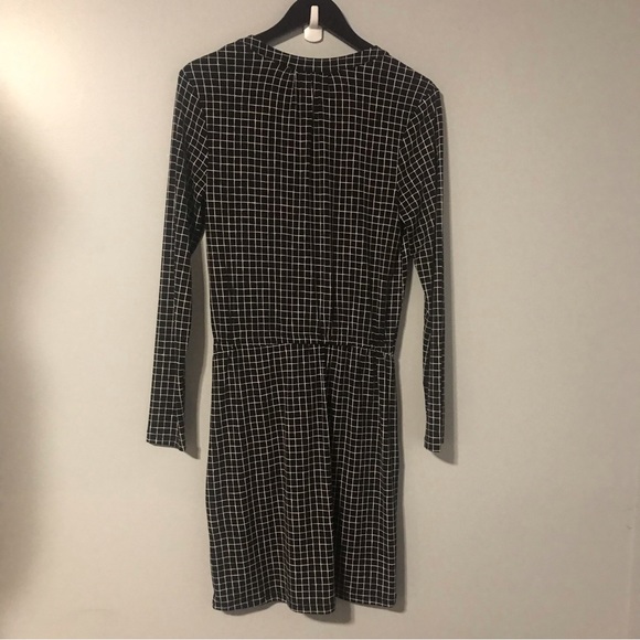 Banana Republic Dress Black and White Small. - Picture 8 of 12